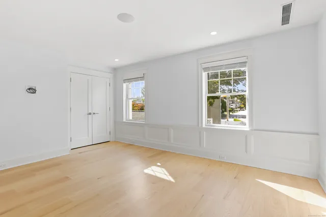 $995,000 | 328 Brewster Street, Bridgeport, CT 06605