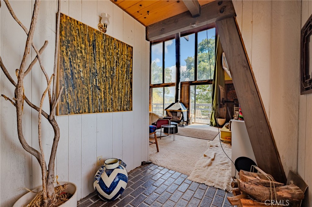 27380 Deertrail Drive Tehachapi, CA 93561 - Photo 15 of 47 a view of a room with gym equipment