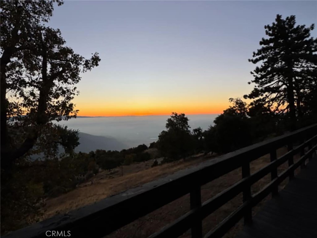 27380 Deertrail Drive Tehachapi, CA 93561 - Photo 4 of 47 a view of mountain view and mountain view