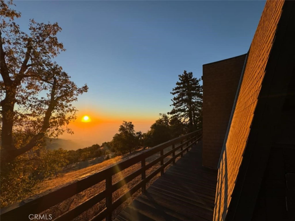 27380 Deertrail Drive Tehachapi, CA 93561 - Photo 8 of 47 a view of mountain view from a balcony