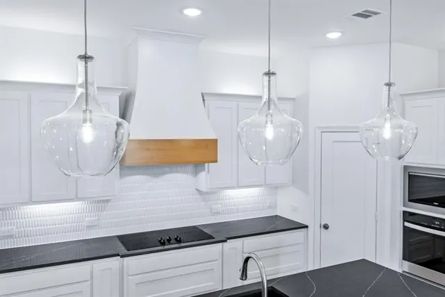 $579,900 | 913 Beall Street, Denton, TX 76207