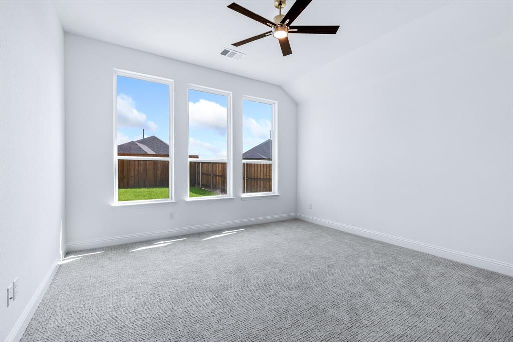 913 Beall Street Denton, TX 76207 - Photo 32 of 40