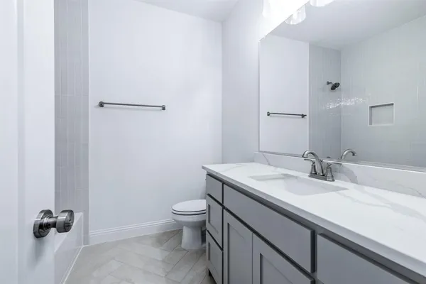 $579,900 | 913 Beall Street, Denton, TX 76207