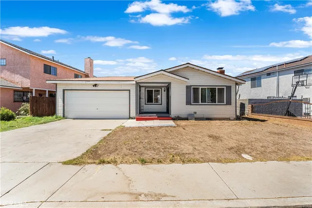 $380,000 | 44117 Parkview Lane, Lancaster, CA 93535