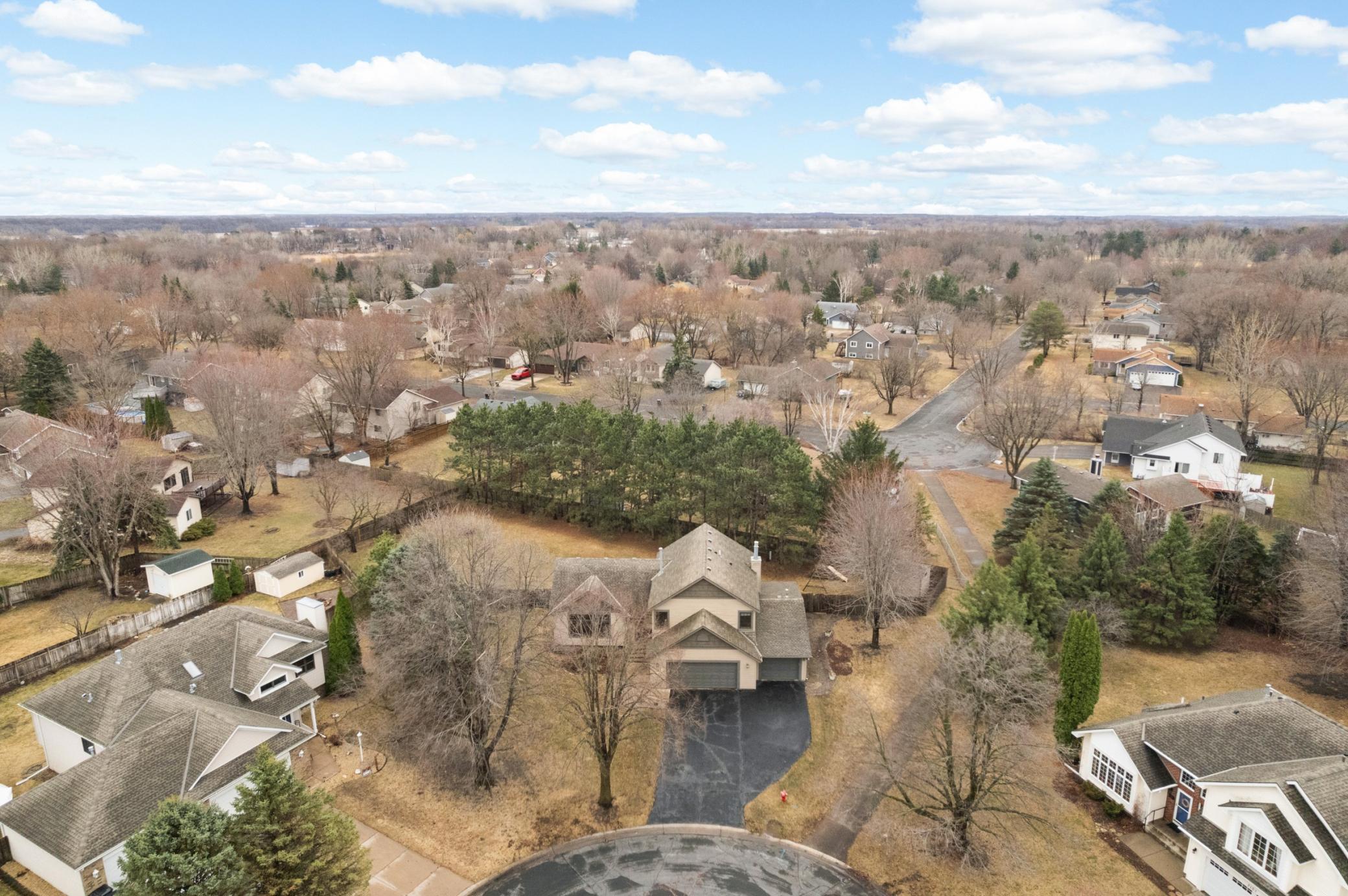7104 Mourning Dove Road Circle Pines, MN 55014 - Photo 3 of 40