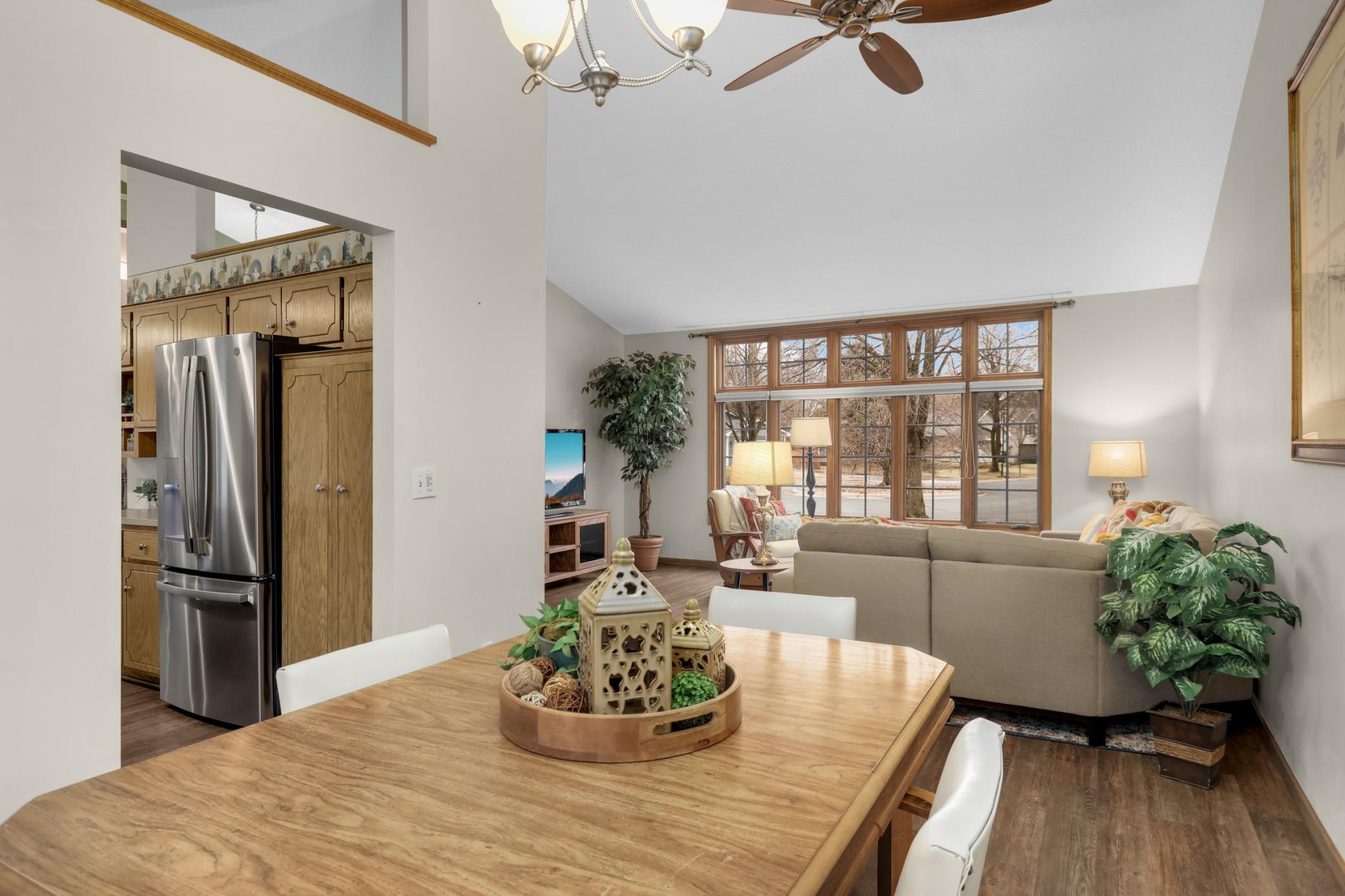 7104 Mourning Dove Road Circle Pines, MN 55014 - Photo 10 of 40