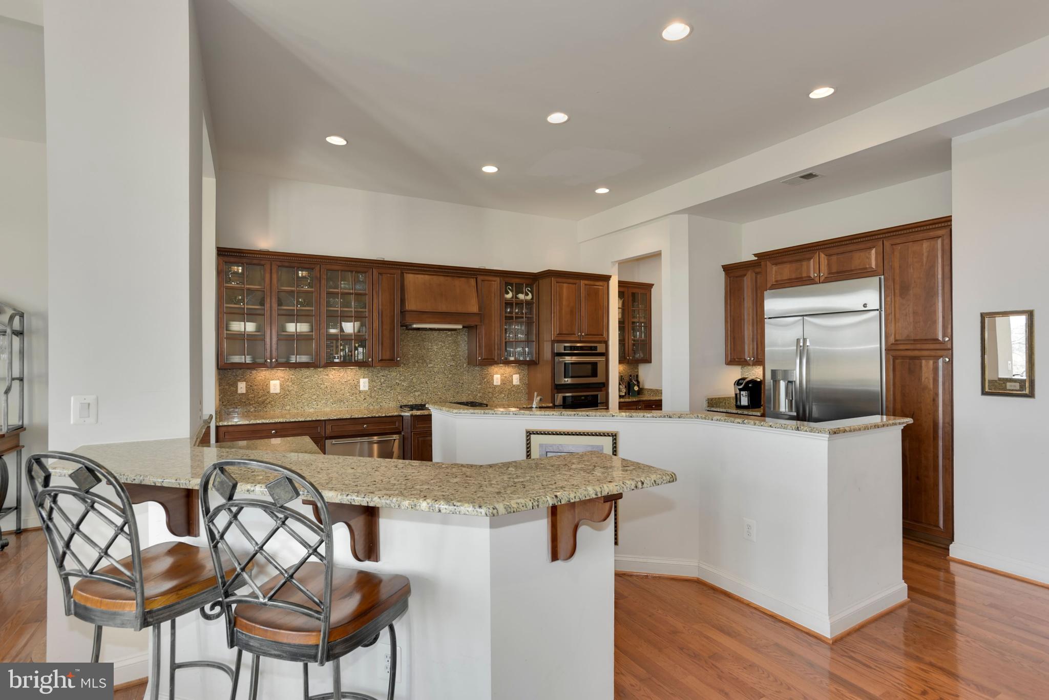 18346 Fairway Oaks Square Leesburg, VA 20176 - Photo 6 of 12