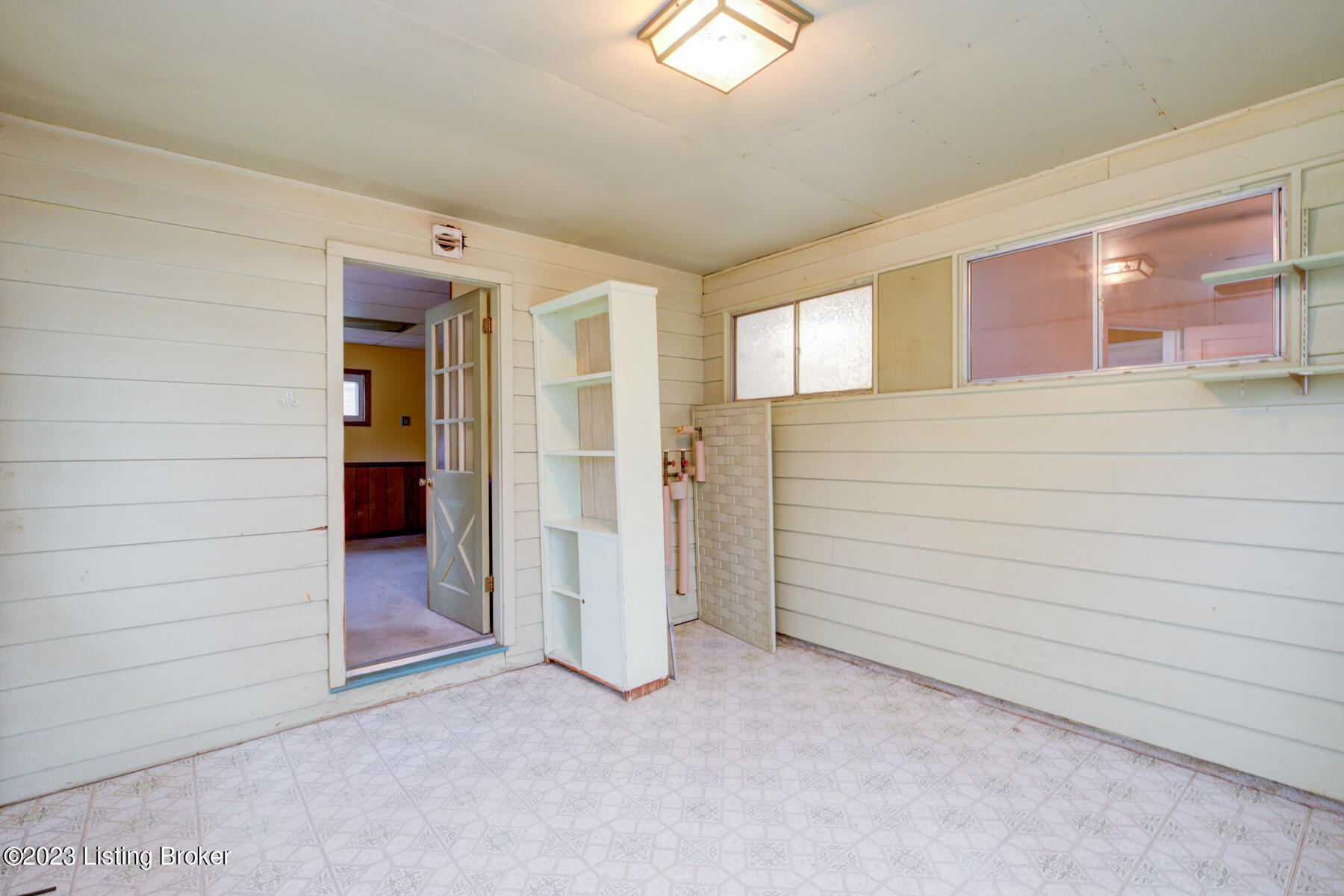 4806 Swallow Road Louisville, KY 40213 - Photo 12 of 33 GSP-4806_Swallow_Rd-12