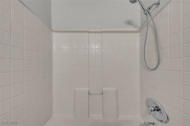 $250,000 | 7147 South Durango Drive, Unit 304, Las Vegas, NV 89113