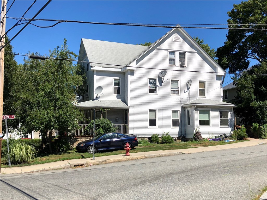 735 Harris Avenue Woonsocket, RI 02895 - Photo 17 of 20 Gallery Image 17
