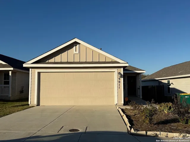 $1,295 | 9011 Little Hoss, Converse, TX 78109