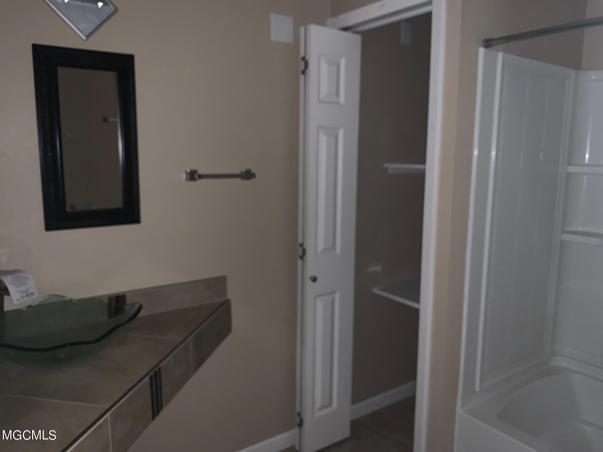 19 Stratford Place Gulfport, MS 39503 - Photo 13 of 18 IMG_0368