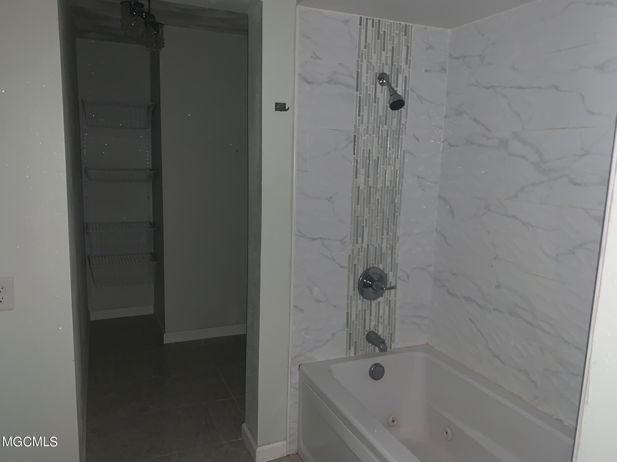 19 Stratford Place Gulfport, MS 39503 - Photo 17 of 18 IMG_0373