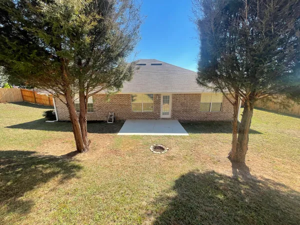 $1,925 | 5196 Whitehurst Lane, Crestview, FL 32536