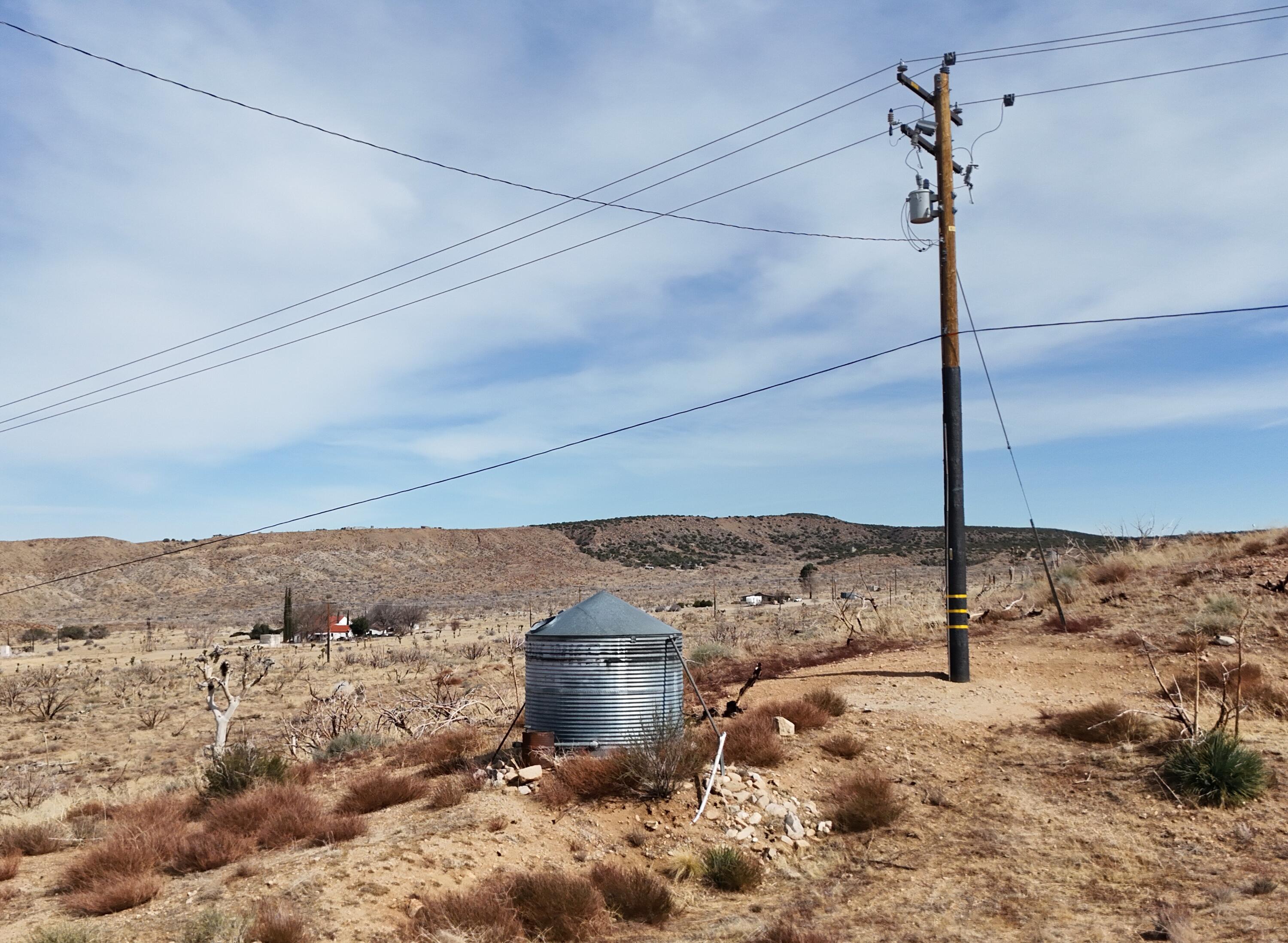 17120 Bob's Gap Road Valyermo, CA 93563 - Photo 8 of 26 a view of water heater room