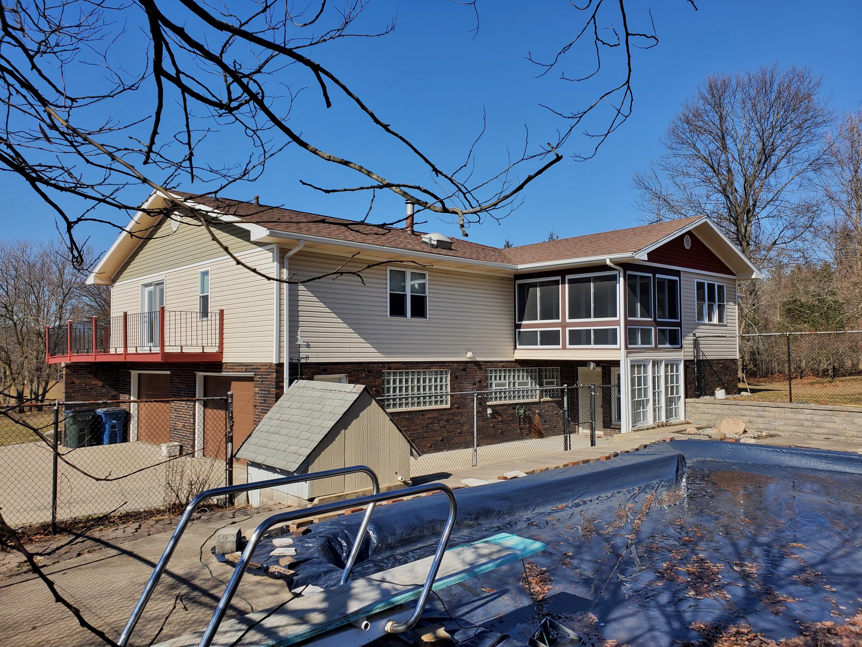 1441 North Wozniak Road La Porte, IN 46350 - Photo 5 of 46