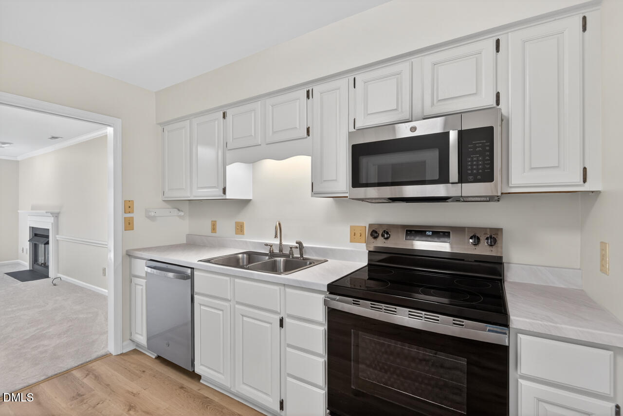 3129 Coachman's Way Durham, NC 27705 - Photo 18 of 48 26