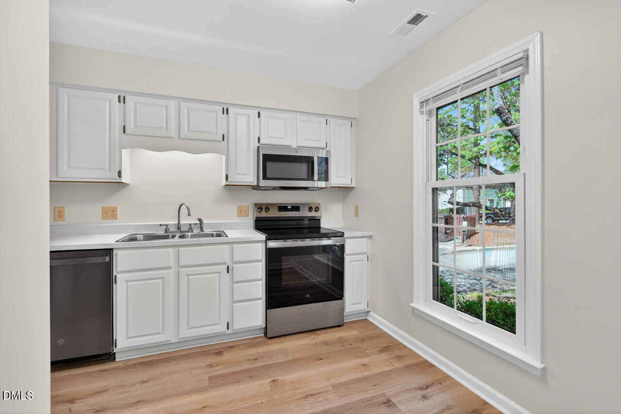 3129 Coachman's Way Durham, NC 27705 - Photo 20 of 48 28