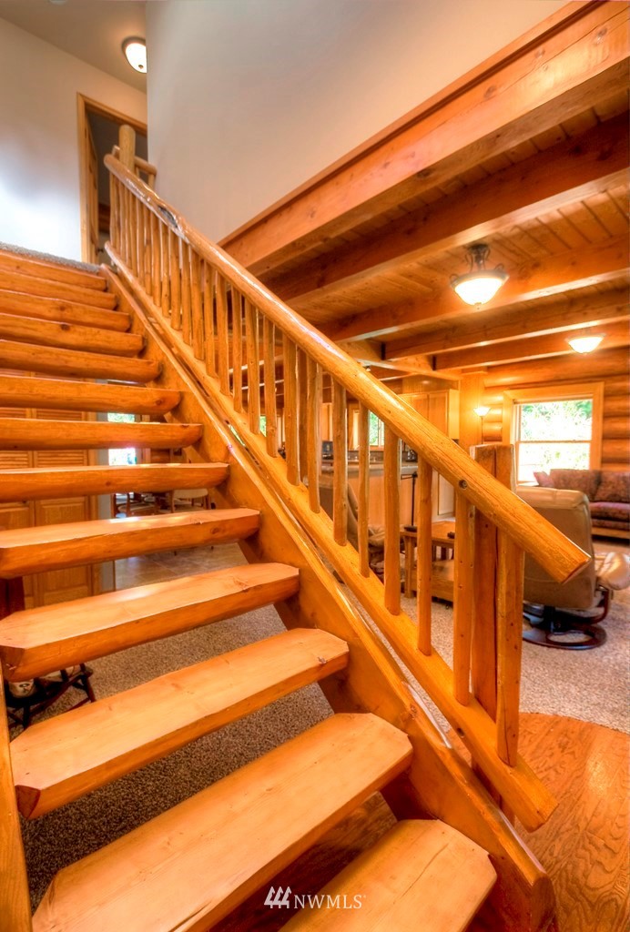870 Bennett Road Bellingham, WA 98229 - Photo 16 of 25 Gallery Image 16