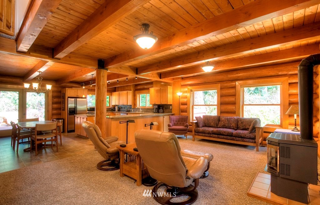 870 Bennett Road Bellingham, WA 98229 - Photo 4 of 25 Gallery Image 4
