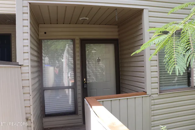 $235,000 | 703 Idlewood Lane, Knoxville, TN 37923