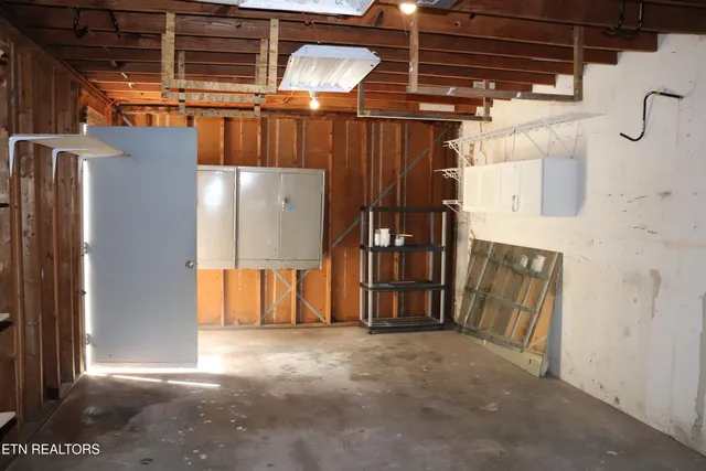 $235,000 | 703 Idlewood Lane, Knoxville, TN 37923