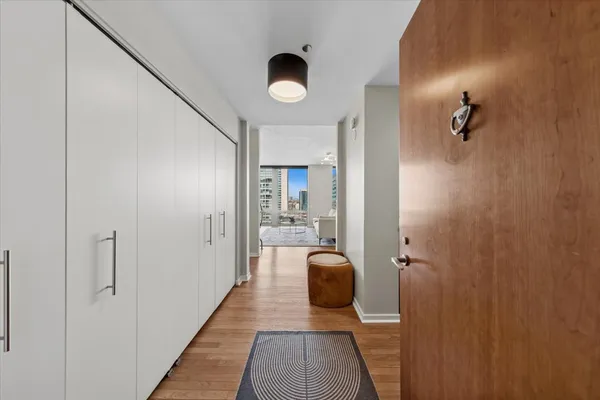 $650,000 | 600 North Kingsbury Street, Unit 1809, Chicago, IL 60654