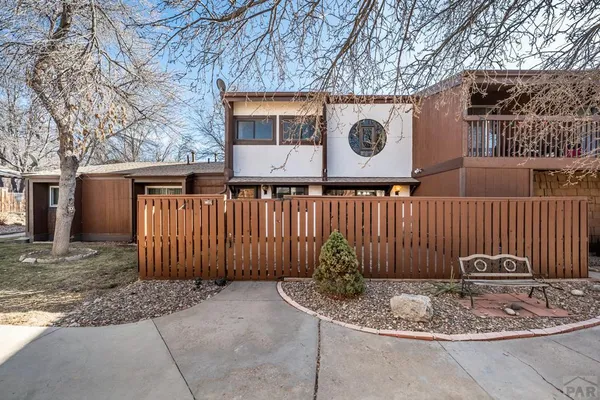 $179,000 | 124 Scotland Road, Unit E, Pueblo, CO 81001