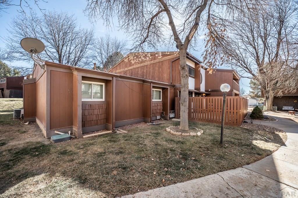 124 Scotland Road, Unit E Pueblo, CO 81001 - Photo 3 of 27