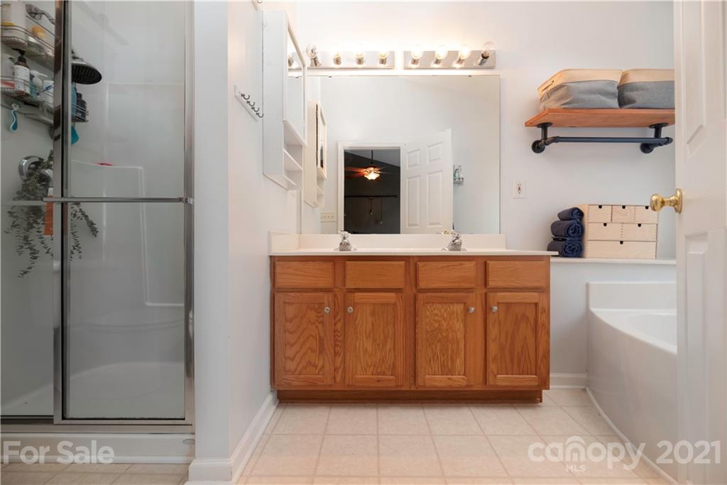 9250 Washam Potts Road Cornelius, NC 28031 - Photo 15 of 27 Gallery Image 15