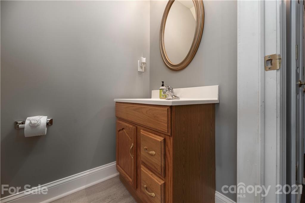 9250 Washam Potts Road Cornelius, NC 28031 - Photo 24 of 27 Gallery Image 24
