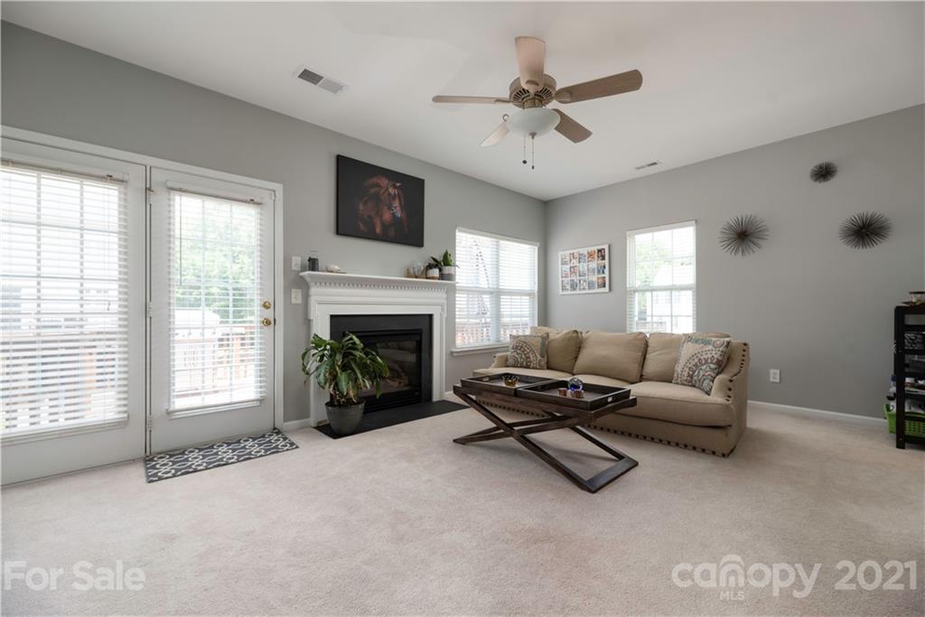 9250 Washam Potts Road Cornelius, NC 28031 - Photo 8 of 27 Gallery Image 8