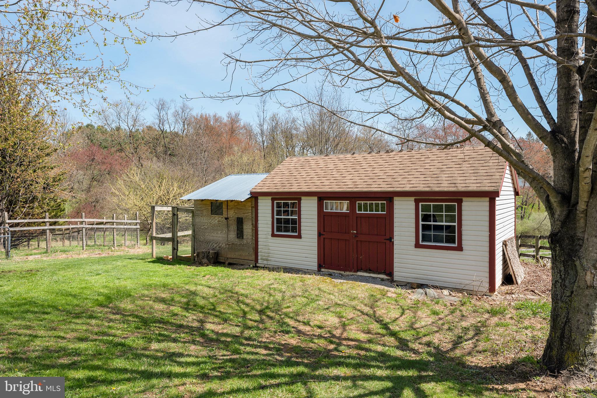4525 Beckleysville Road Hampstead, MD 21074 - Photo 76 of 80 a front view of house with yard and trees in the background