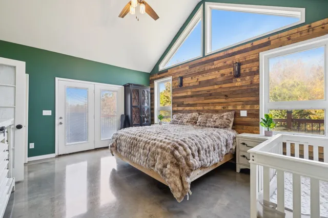 a picture of a living room