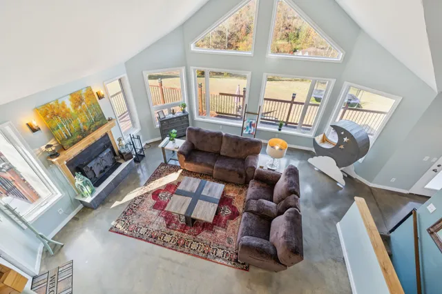 $770,000 | 232 Covenant Lane, McMinnville, TN 37110