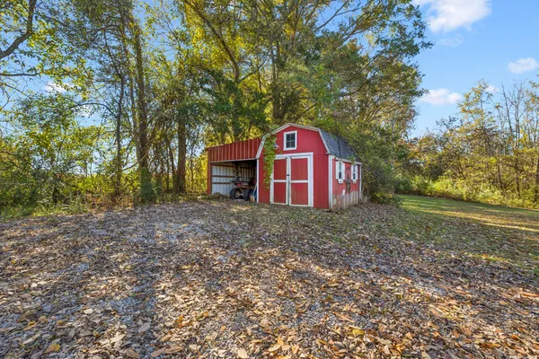 $749,999 | 232 Covenant Lane, McMinnville, TN 37110