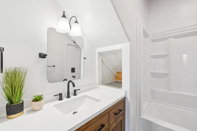 $770,000 | 232 Covenant Lane, McMinnville, TN 37110