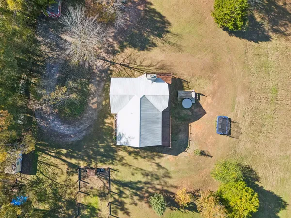 $749,999 | 232 Covenant Lane, McMinnville, TN 37110