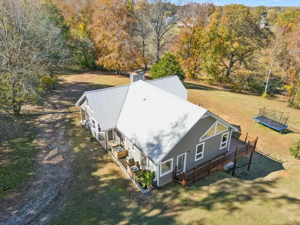 $749,999 | 232 Covenant Lane, McMinnville, TN 37110
