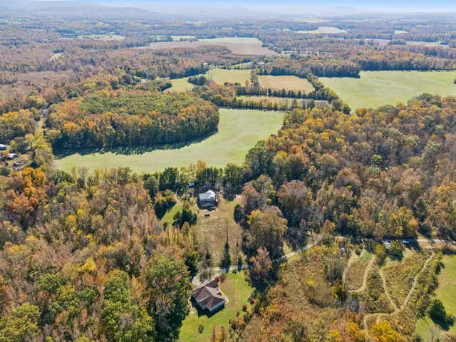 $770,000 | 232 Covenant Lane, McMinnville, TN 37110