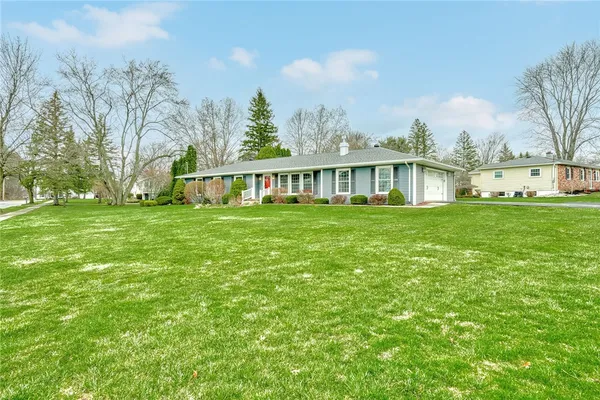 $269,900 | 9 Jefferson Avenue, Le Roy, NY 14482
