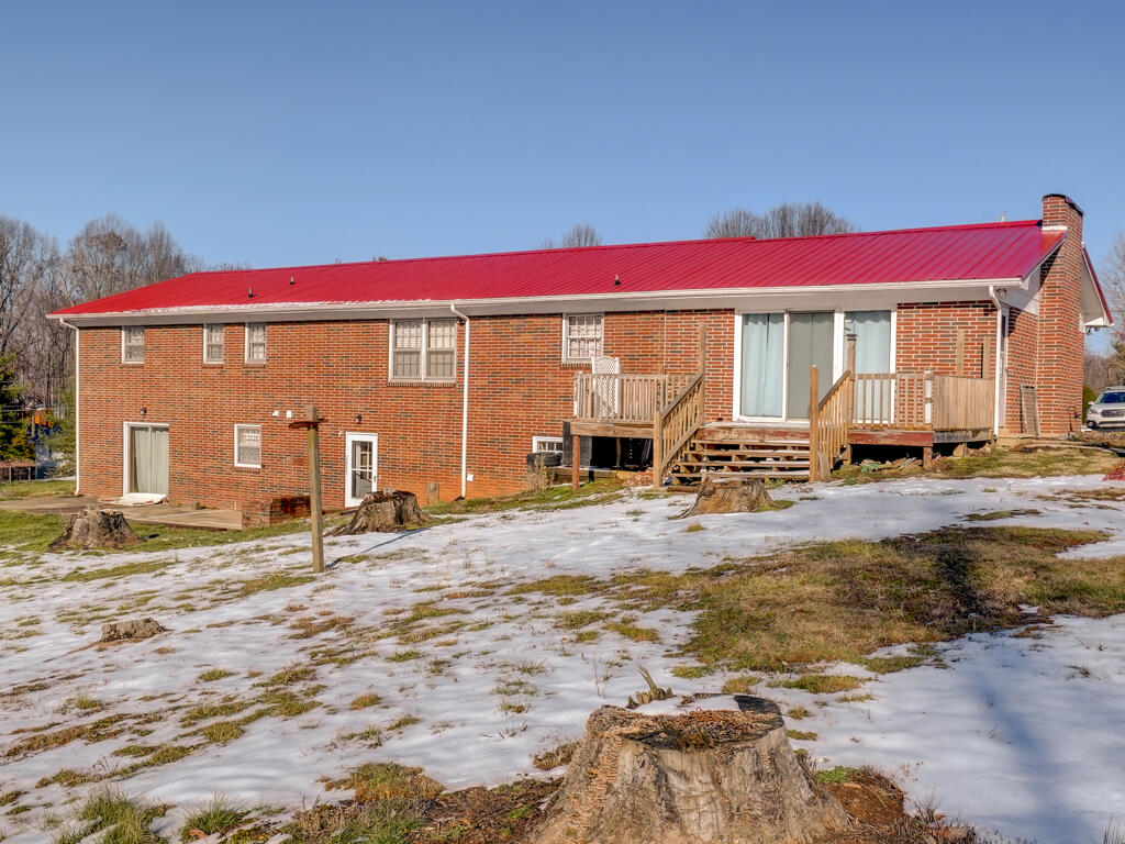 112 Harrell Road Johnson City, TN 37604 - Photo 9 of 47 112 Harrell Rd MLS-11