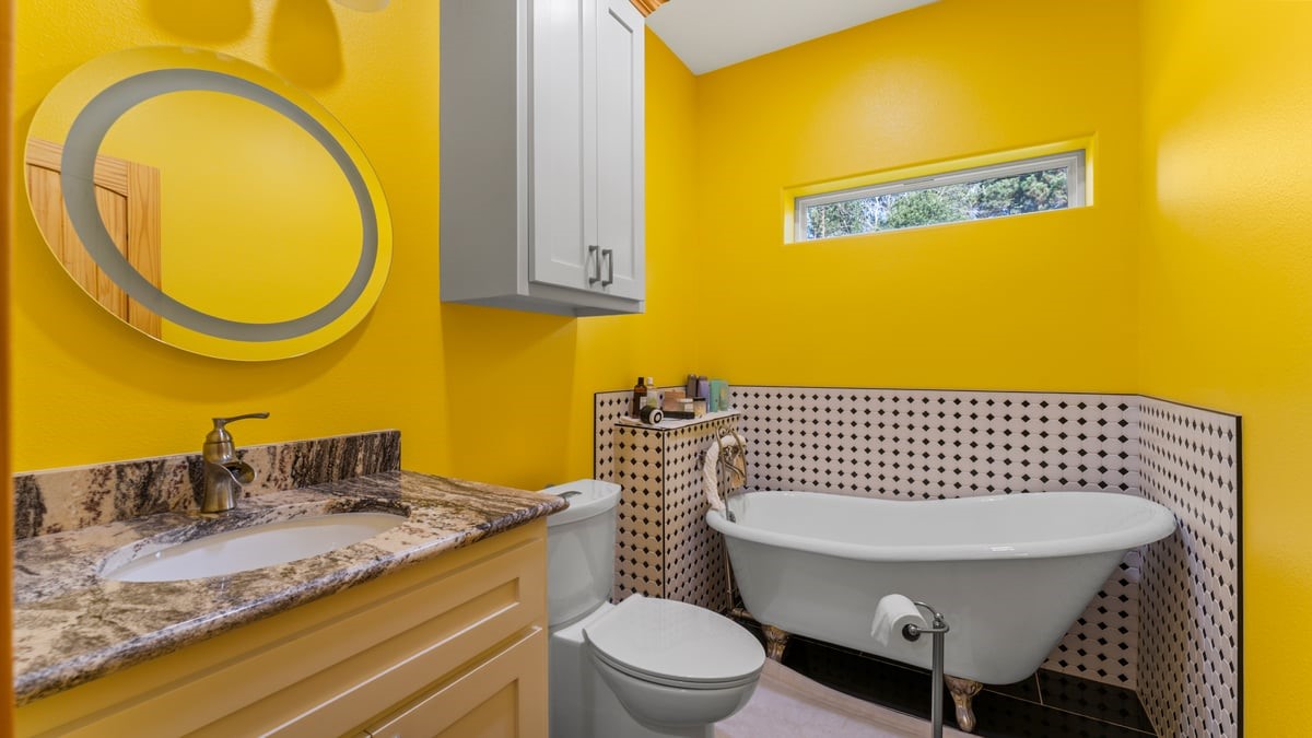 13052 Fm 1818 Huntington, TX 75949 - Photo 18 of 44 2nd bathroom with clawfoot tub