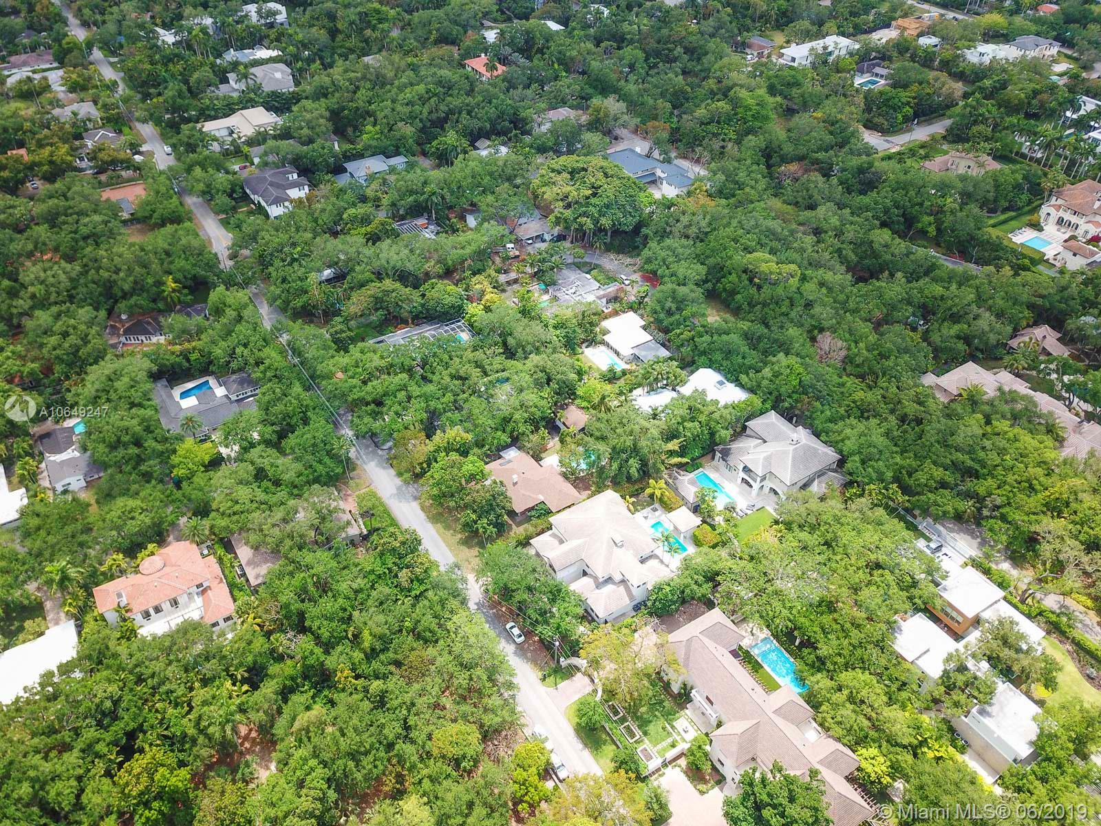 7460 Erwin Road Miami, FL 33143 - Photo 32 of 38