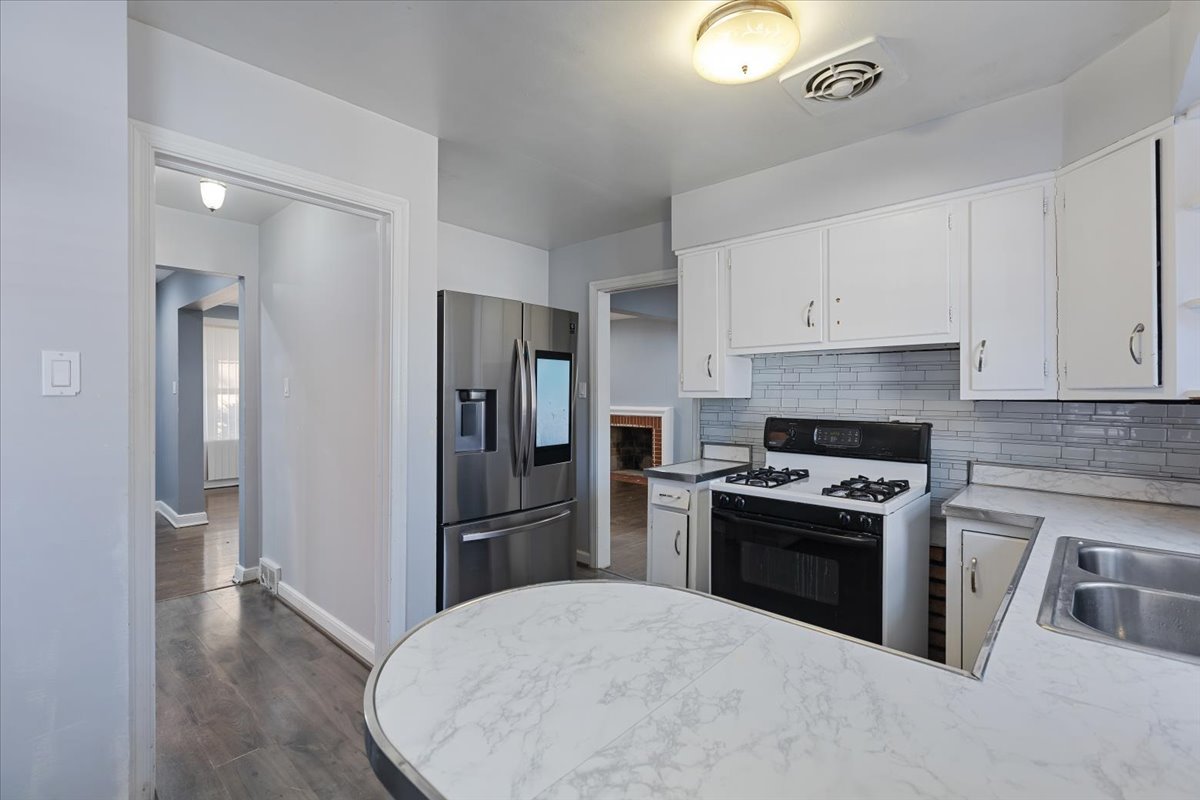 1700 West 103rd Street Chicago, IL 60643 - Photo 13 of 33