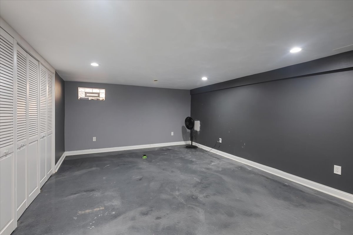 1700 West 103rd Street Chicago, IL 60643 - Photo 25 of 33