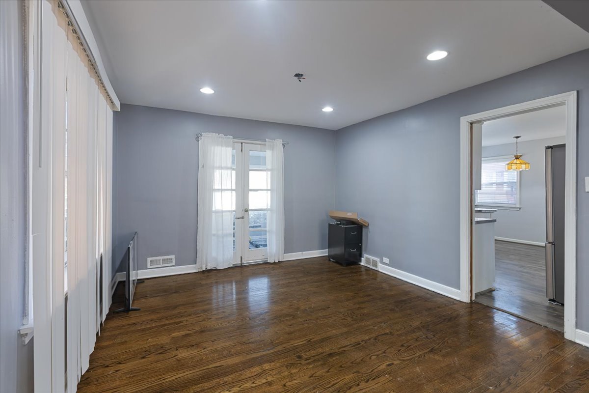 1700 West 103rd Street Chicago, IL 60643 - Photo 10 of 33