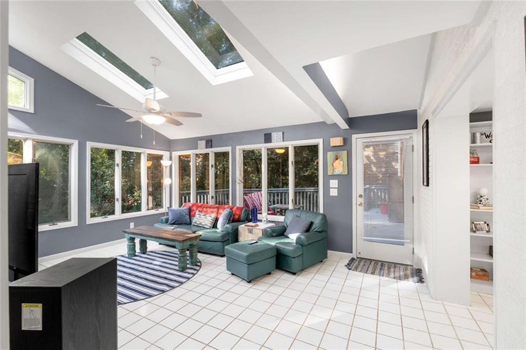 601 Ridgewood Avenue Gainesville, GA 30501 - Photo 19 of 36