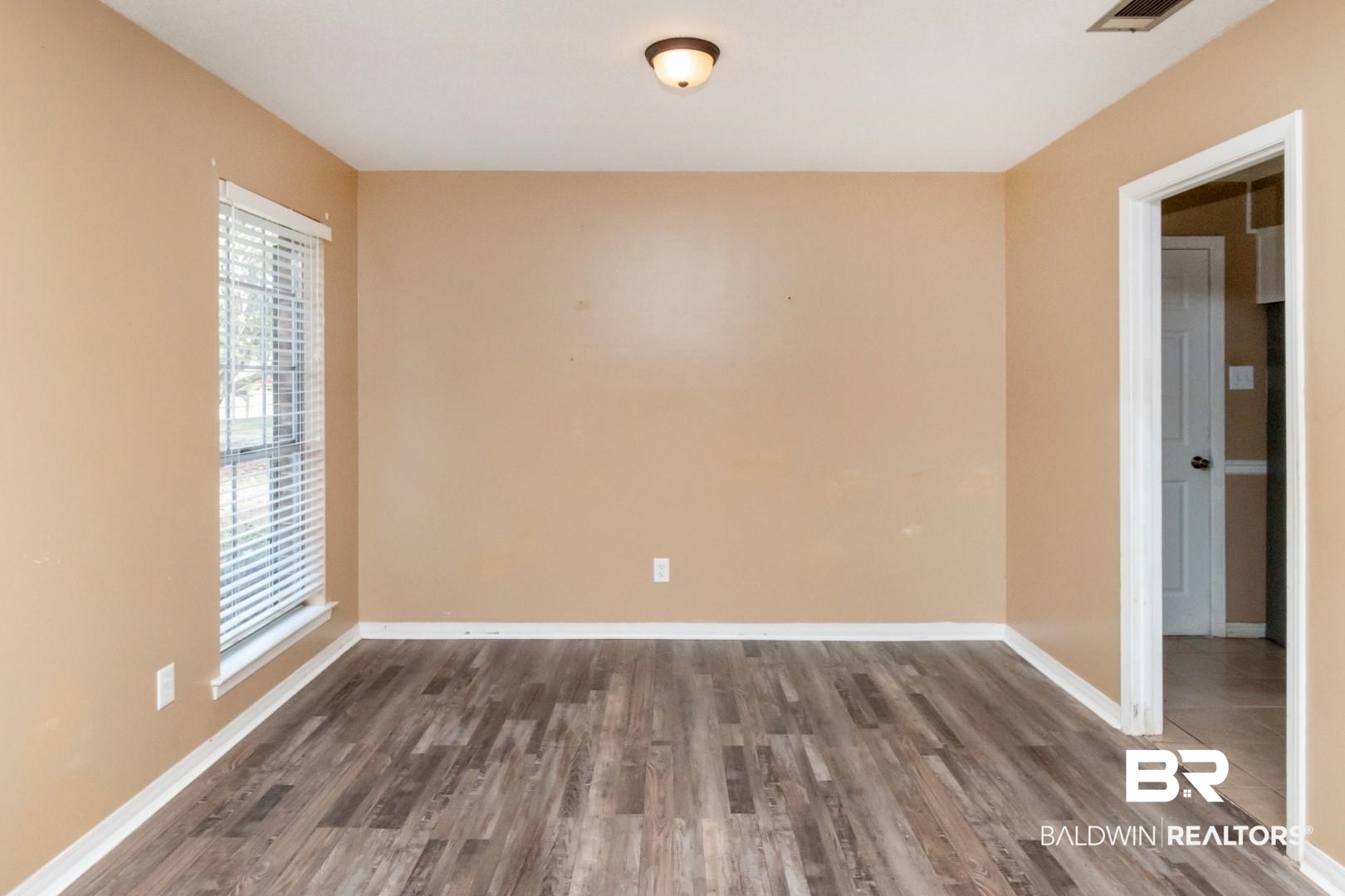 6791 Highmont Drive Theodore, AL 36582 - Photo 7 of 24