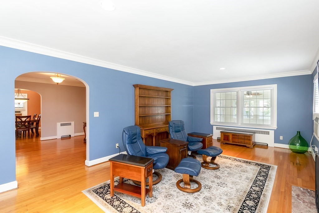 471 Trafton Road Springfield, MA 01108 - Photo 11 of 42